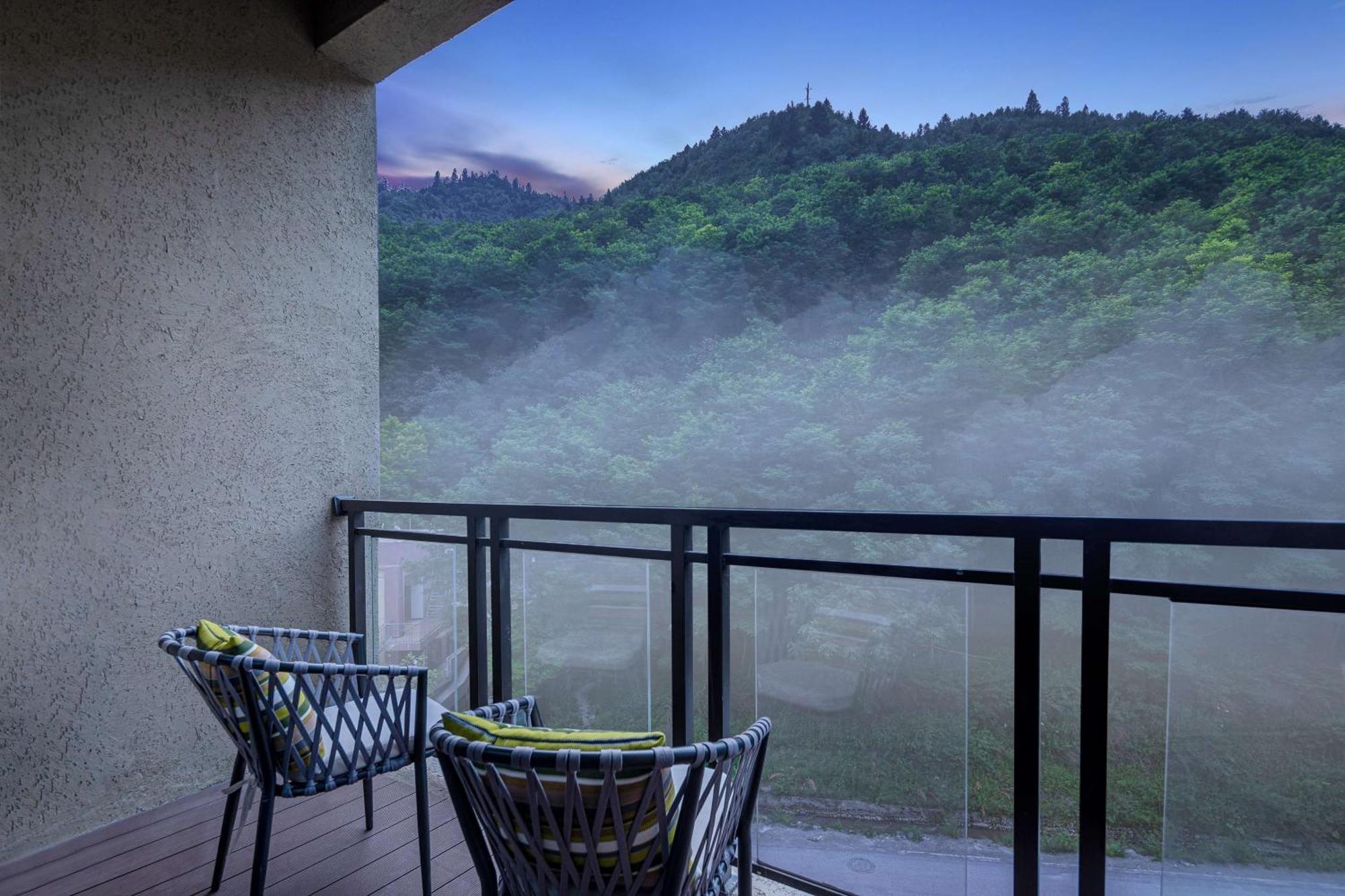 Hilton Garden Inn Jiuzhaigou Eksteriør bilde
